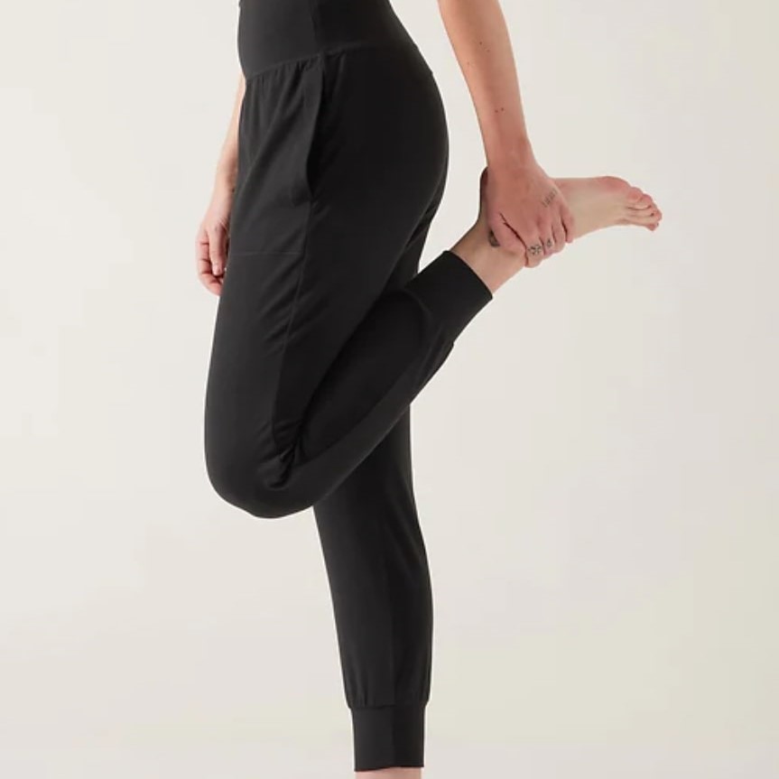 Athleta Salutation Jogger 