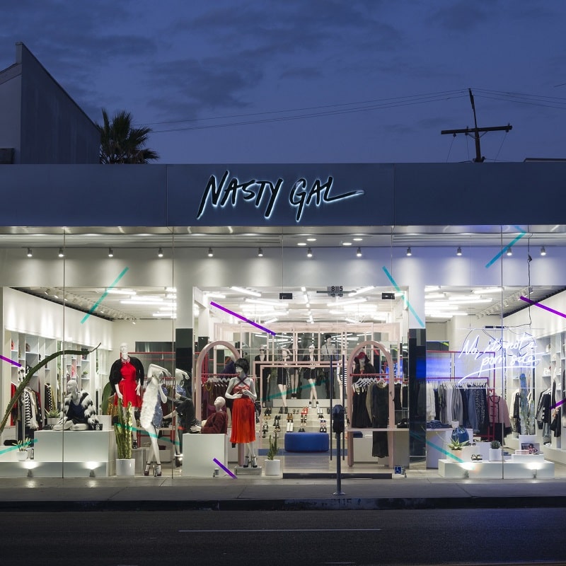 Fashion Nova Alternatives: 10 Stores To Shop For Trendy Clothing 4 Fashion Nova Alternatives: 10 Stores to Shop for Trendy Clothing