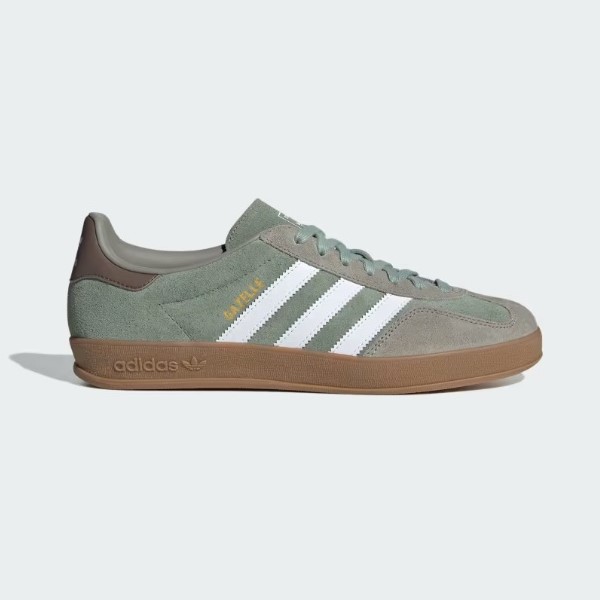 Adidas Gazelle vs. Samba: Which Adidas Classic is Right for You?